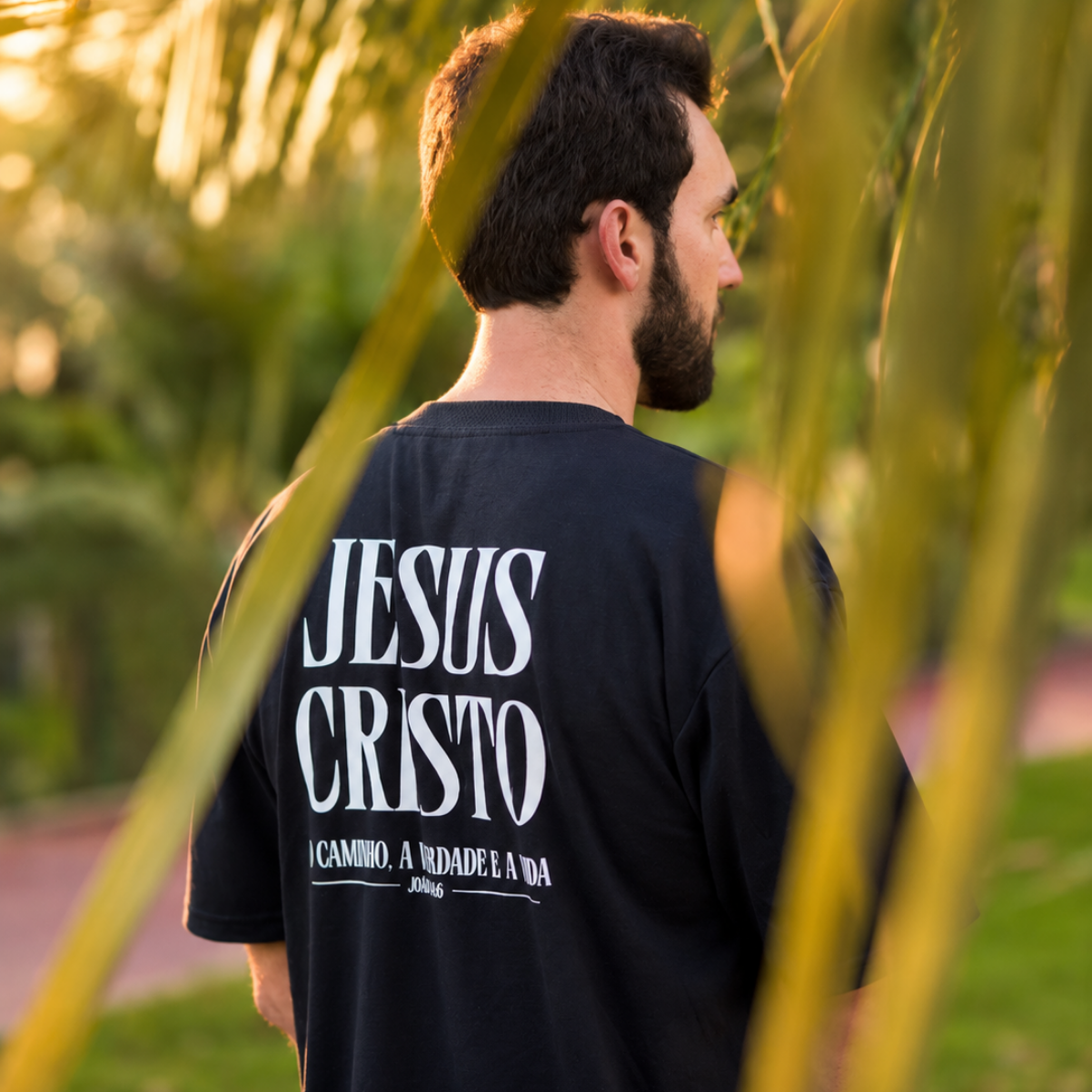Camiseta Oversized Jesus Cristo — Preta - foto 3